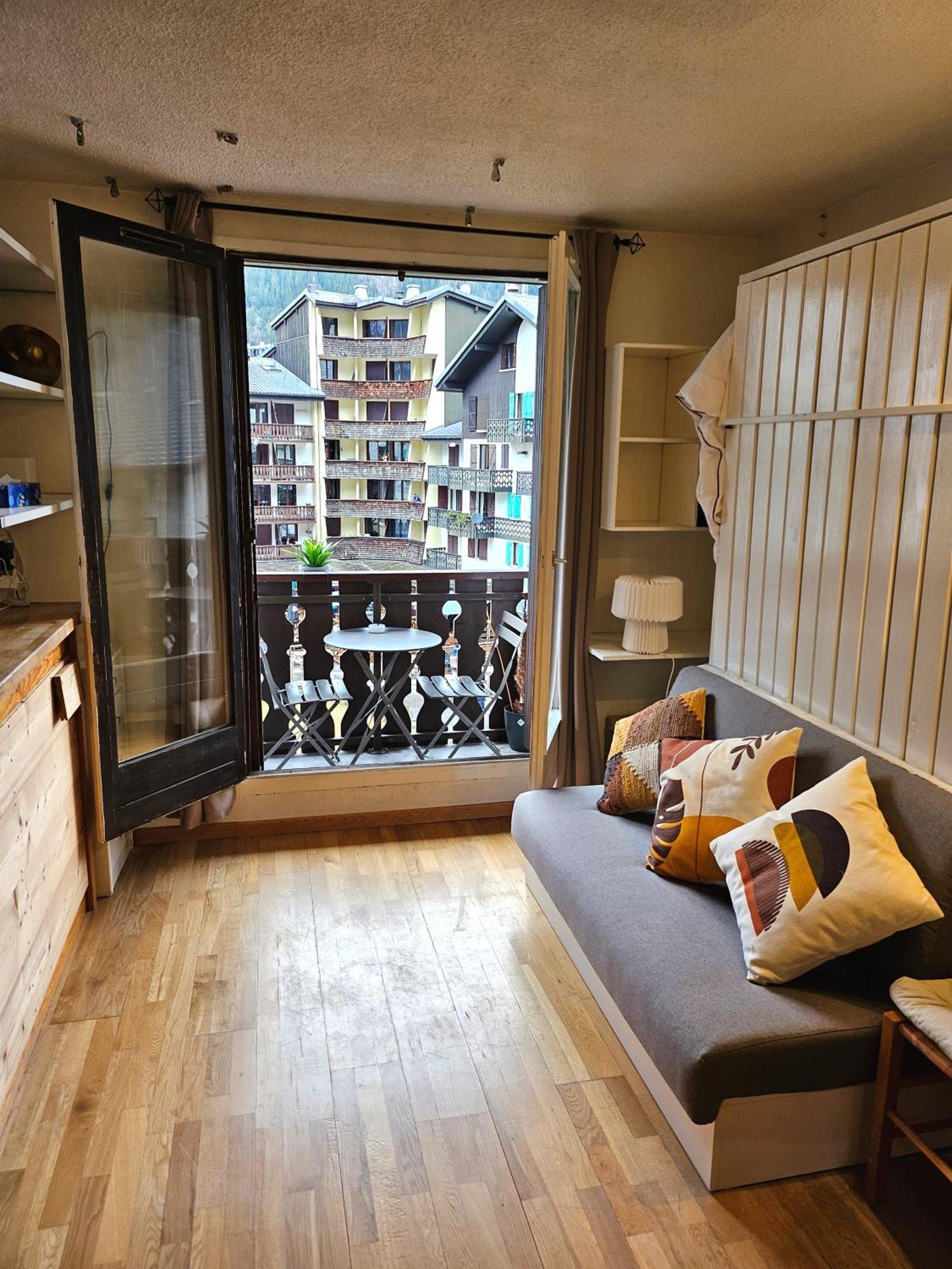 Cozy Chamonix Ski Studio With Mountain Views Luaran gambar